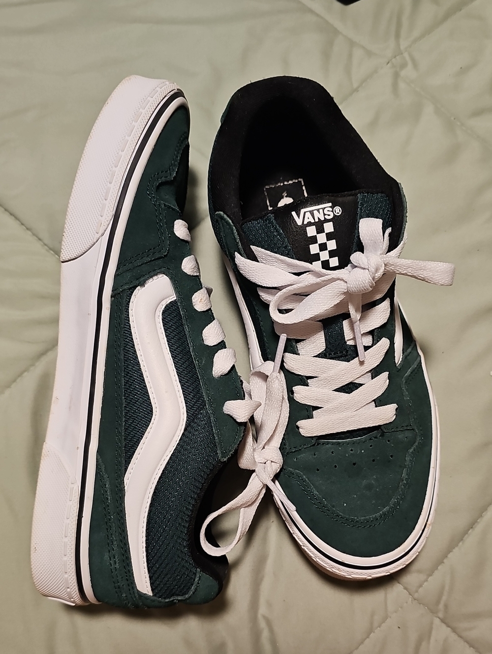 Vans Old Skool Sneakers in Green and White